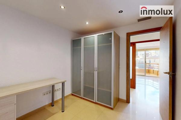 Piso en calle José Gutiérrez Petén, 41