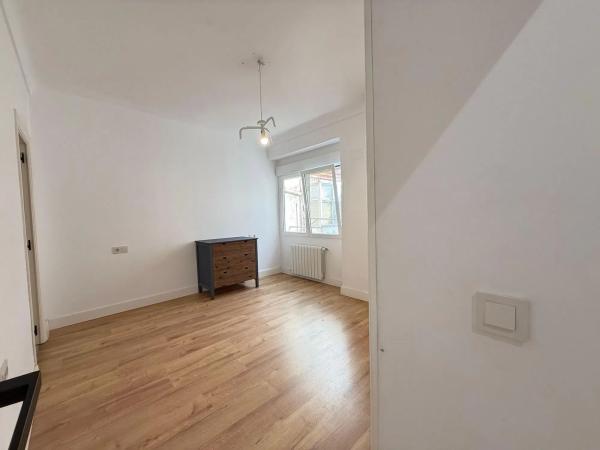 Piso en calle de Ángel Lozano