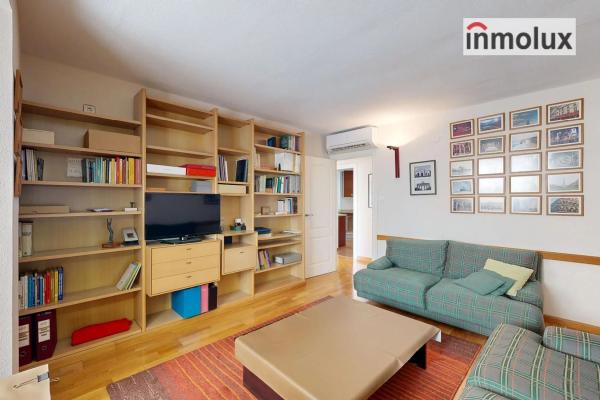 Piso en avenida Benito Perez Galdos, 64