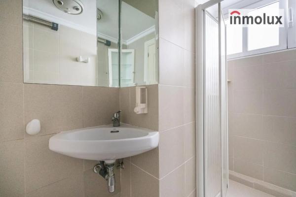 Piso en avenida Benito Perez Galdos, 64