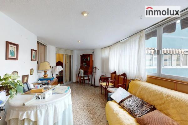 Piso en avenida Maisonnave, 33