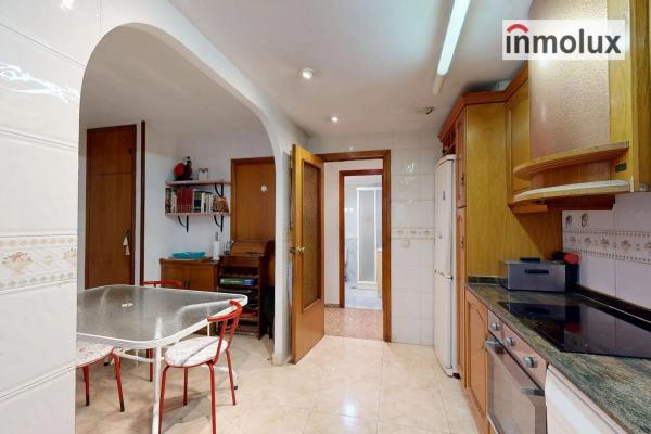 Piso en avenida Maisonnave, 33