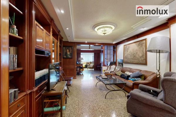 Piso en avenida Maisonnave, 33