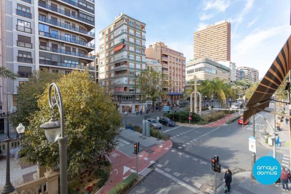 Piso en avenida del Doctor Gadea, 24