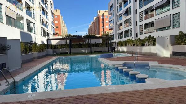 Piso en calle Bailarín José Espadero