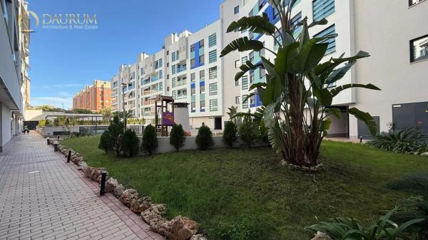 Piso en calle Bailarín José Espadero