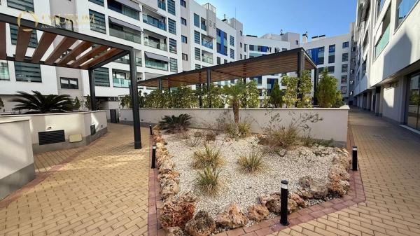 Piso en calle Bailarín José Espadero