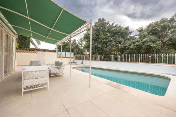 Casa independiente en avenida Conrado Albaladejo