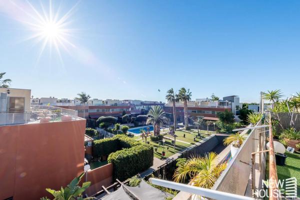 Chalet adosado en Av Conrado Albaladejo