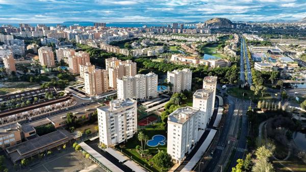 Piso en avenida Oviedo