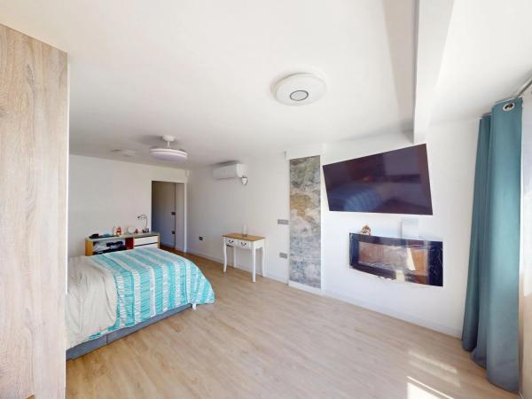 Piso en calle Palas Atenea