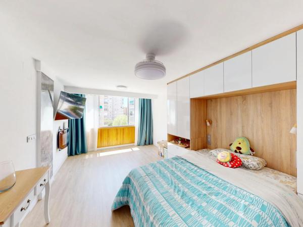 Piso en calle Palas Atenea