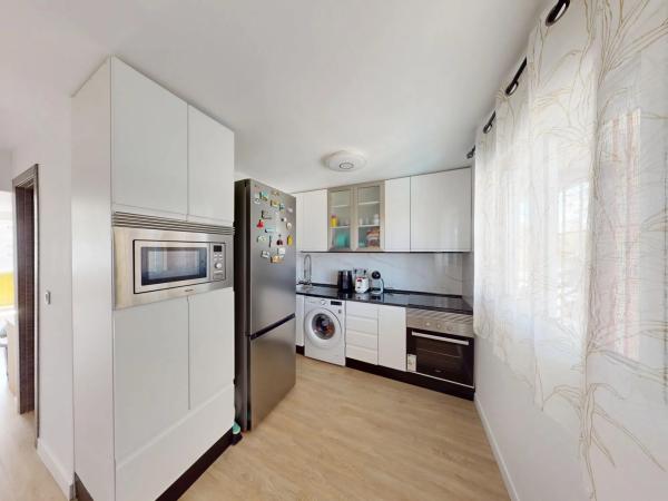 Piso en calle Palas Atenea