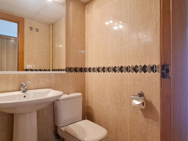 Chalet adosado en calle Océano