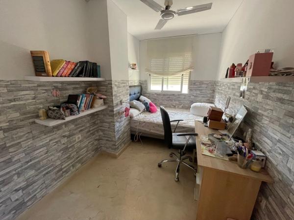 Piso en avenida Esportista Miriam Blasco