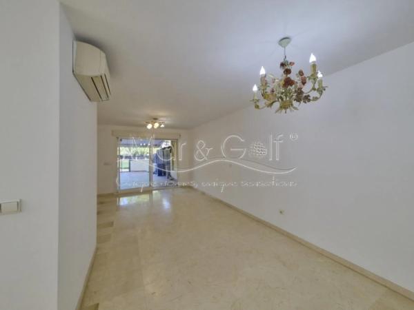 Chalet adosado en avenida Pintor Fernando Soria