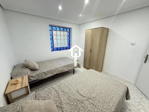 Piso en CL Musico Alfosea