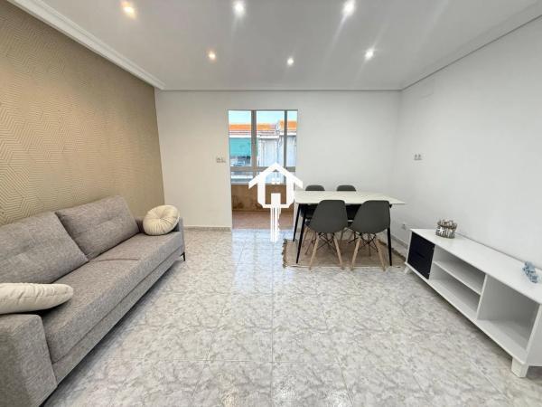 Piso en CL Musico Alfosea