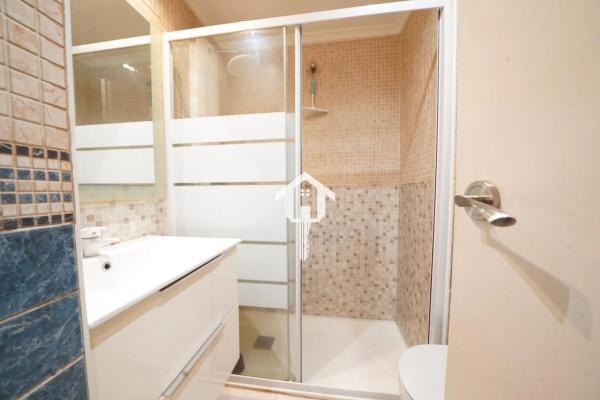 Piso en CL Pintor Pedro Camacho