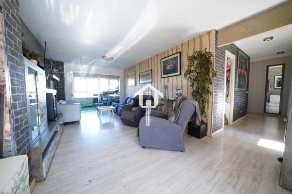 Piso en CL Pintor Pedro Camacho