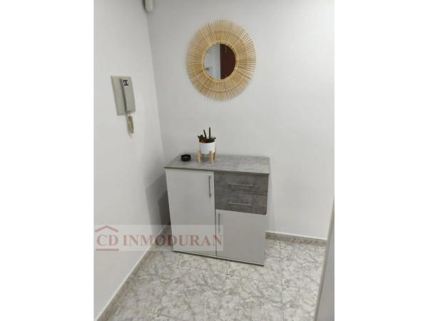 Piso en calle Músico Alfosea, 5