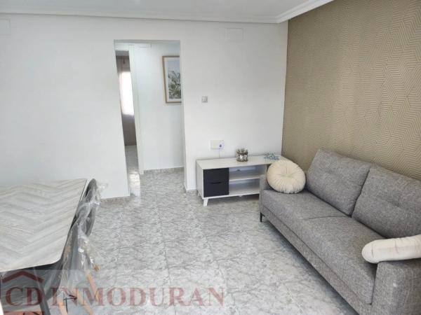 Piso en calle Músico Alfosea, 5