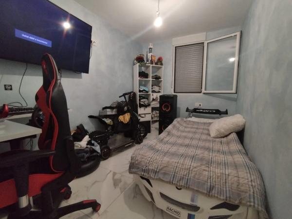 Piso en calle Pintor Antonio Amorós