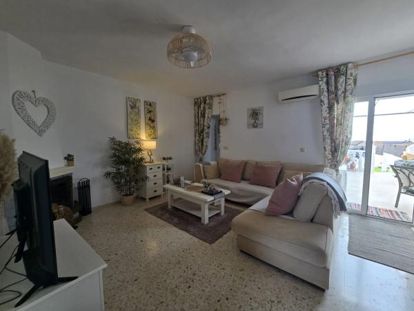 Chalet adosado en avenida del País Valenciano