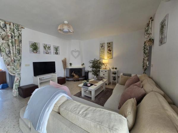 Chalet adosado en avenida del País Valenciano