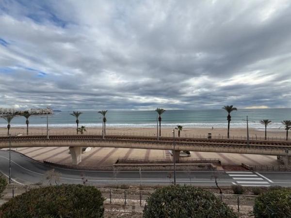 Chalet adosado en CL Sorolla, 9