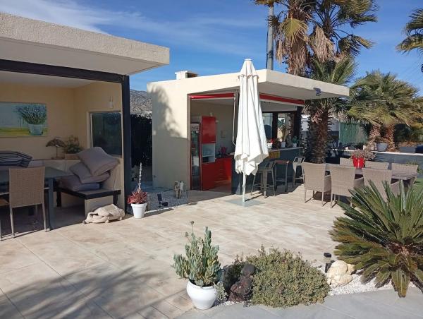 Casa independiente en calle de Feliu