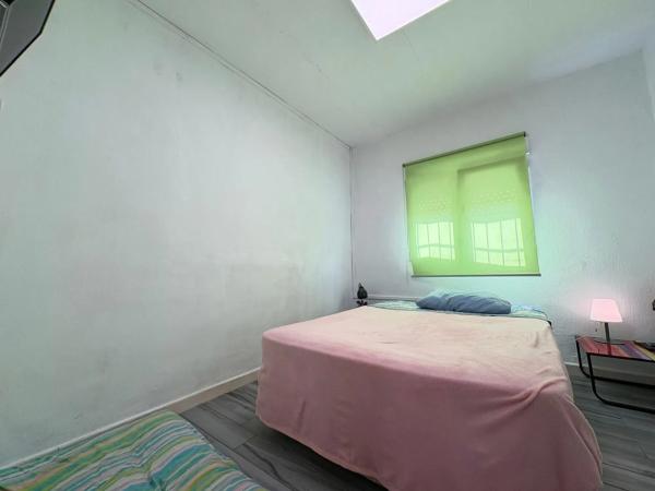 Casa independiente en camino de la Alegría