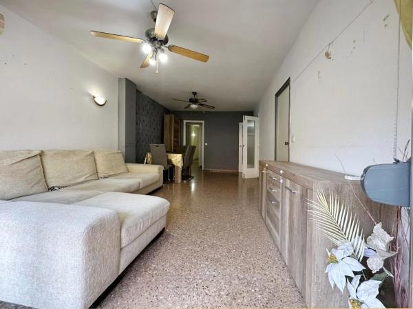 Piso en plaza de la Constitución