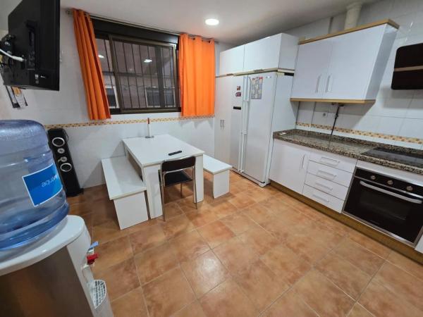 Chalet adosado en calle Alcalde Vicent Baeza
