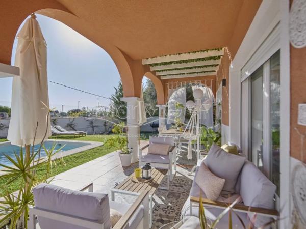 Casa independiente en carretera Valencia