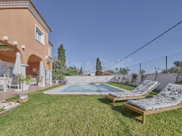 Casa independiente en carretera Valencia