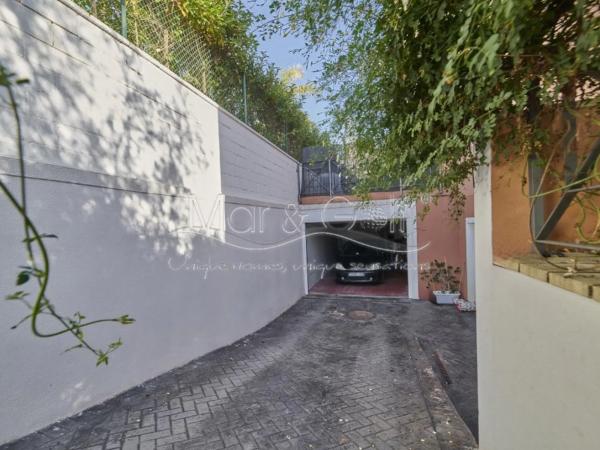 Casa independiente en carretera Valencia