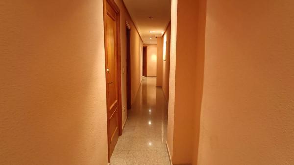 Piso en avenida Ancha de Castelar