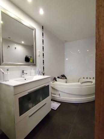 Piso en Barri Zona Nord