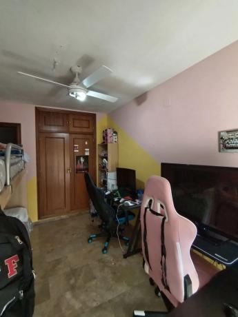 Piso en Barri Zona Nord