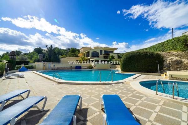 Piso en calle de Santa Bárbara, 33