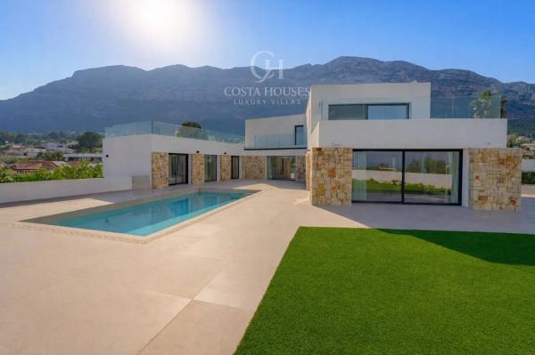 Casa independiente en calle Xicaranda, 1