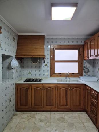 Casa de pueblo en calle Castell de Santa Barbara, 16