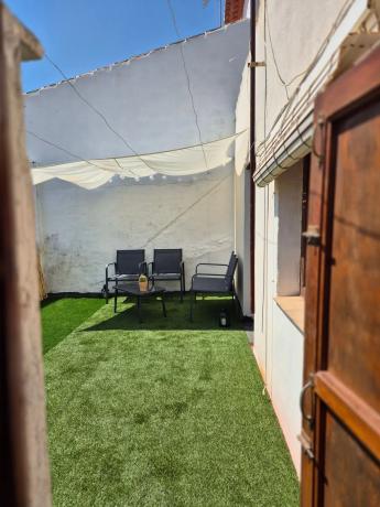 Casa de pueblo en calle Castell de Santa Barbara, 16