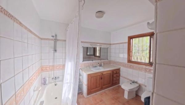 Chalet en La Lluca - La Tarraula