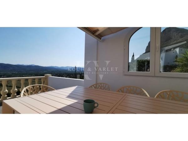 Casa independiente en calle Utrera, 2