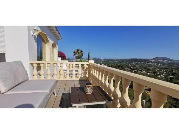 Casa independiente en calle Utrera, 2