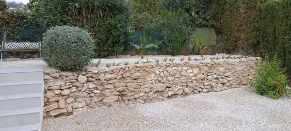 Casa independiente en calle Benisoda, 8