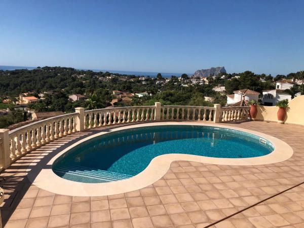 Casa independiente en calle Beniarrés