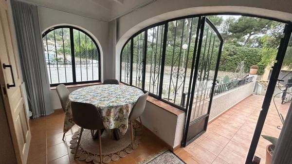 Chalet adosado en calle Río Duero